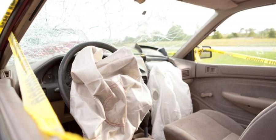 defective airbag lawyer injury lawsuit