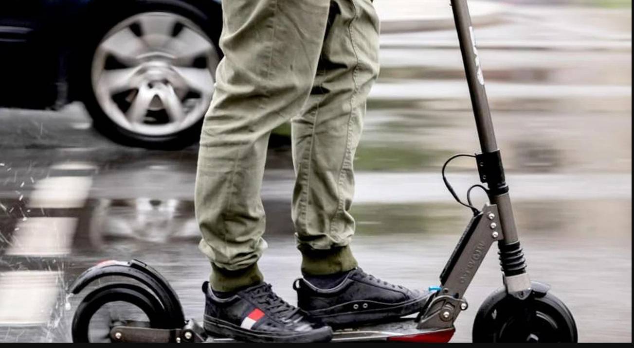 e-scooter electric scooter accident lawyer attorney injury