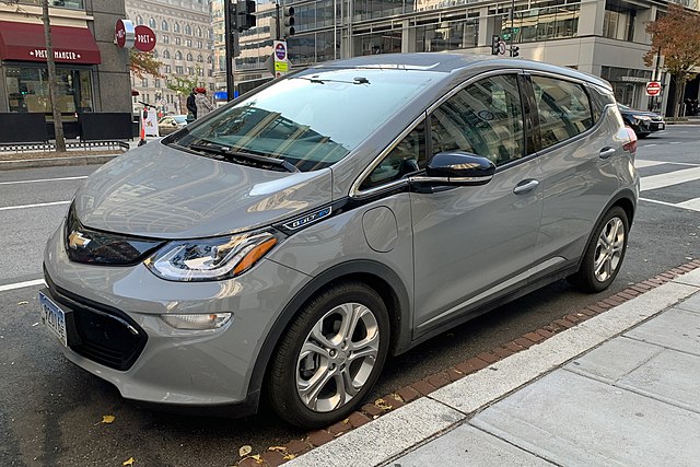 2021 Chevrolet Bolt EV - Mariordo (Mario Roberto Durán Ortiz), CC BY-SA 4.0, via Wikimedia Commons