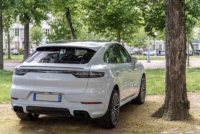 2020 Porsche Cayenne - Alexandre Prevot, CC BY-SA 2.0, via Wikimedia Commons