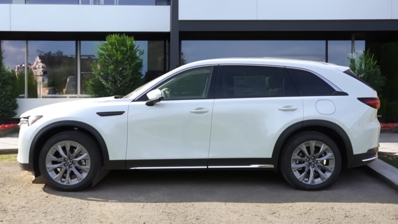 2024 Mazda CX-90